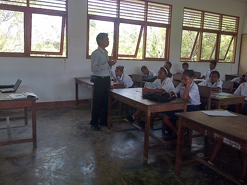 Hasruddin S((Biak Numfor)(SMP N 2 Numfor Barat)) (7) (FILEminimizer)