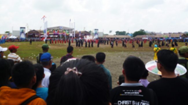 menjadi-bunglon-di-tanah-perbatasan