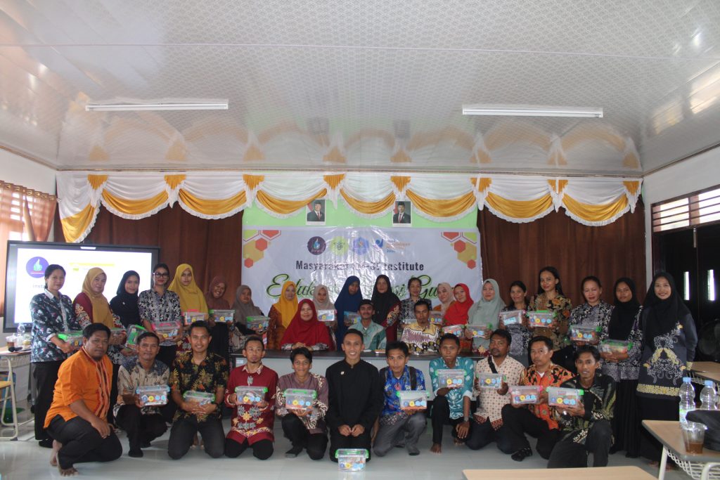 Masyarakat SM-3T Institute (MSI) Perkuat Literasi Guru dan Salurkan Bantuan Pendidikan Melalui Program SM-3T Peduli di Wilayah Perbatasan Nunukan